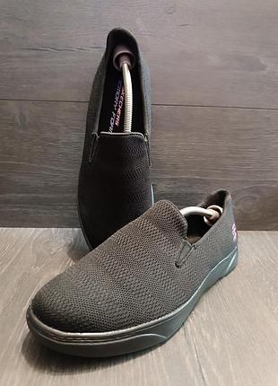 Кросівки skechers  39- устілка 26 см