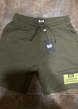 Шорти weekend offender нові