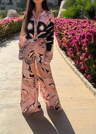 Костюм emilio pucci рожевий з чорним