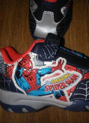 Детские кроссовки spider-man mothercare marvel comics5 фото