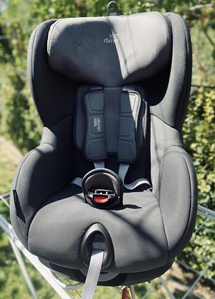 Автокрісло britax-römer