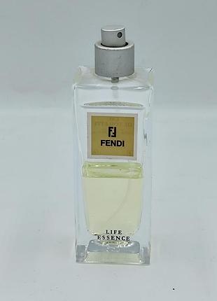 Вінтаж fendi life essence (знятість) — 50 мл зі 100 мл (оригінал),залишок приблизно 50 мл від початкових 100 мл (точний рівень чудово видно на фото).