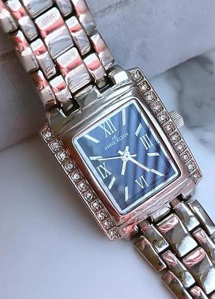 Жіночий годинник від anne klein