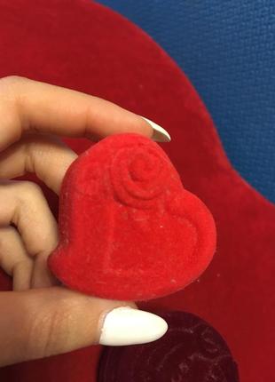 Коробочки футляри для ювелірних прикрас кільце сережки серце риби