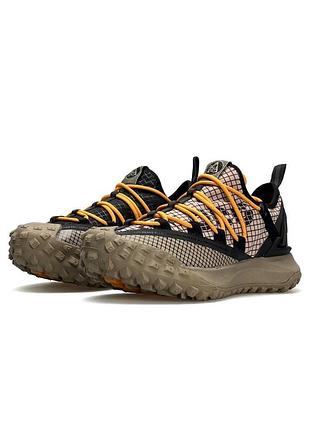 Nike acg mountain fly low beige black