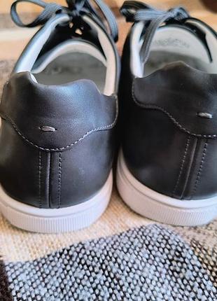 Снікерси kenneth cole unlisted 4