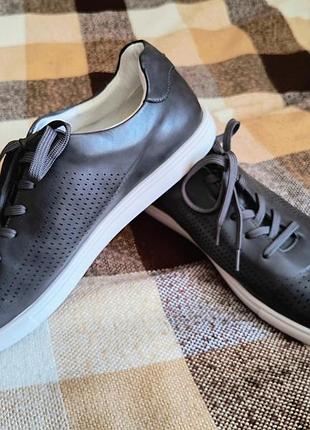 Снікерси kenneth cole unlisted 2