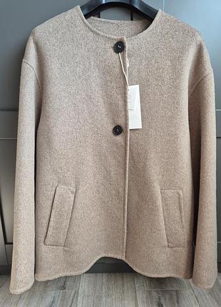 Вовняне пальто zara