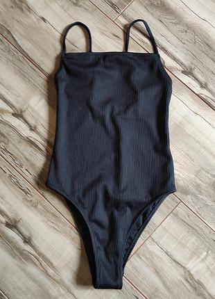 Чорний суцільний купальник у рубчик topshop (розмір s / eur 36 / uk 8)