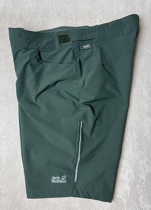 Жіночі трекінгові шорти jack wolfskin hikeout