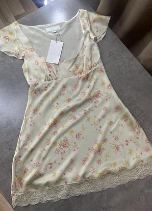Дуже гарна легка сукня zara