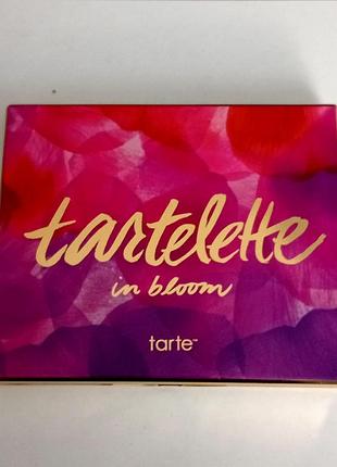 Tarte. tartelette in bloom