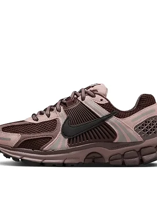 Оригинальн! кроссовки женские nike zoom vomero 5 brown fv1166-200