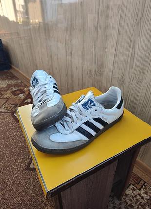 Кроссовки adidas samba