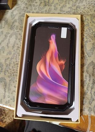 Защитный чехол на iphone 16e, черный, противоударный