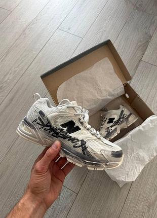 Сірі кросівки унісекс new balance 530 custom retro cream grey х нью беланс 39