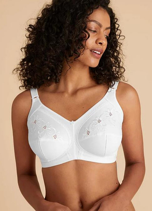 Базовый белый бюстгальтер без косточек бренд marks and spencer
