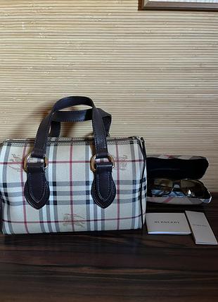 Burberry: сумка mini barrel bag + окуляри b 4007