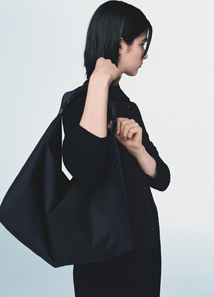 Сумка мессенджер через плече uniqlo