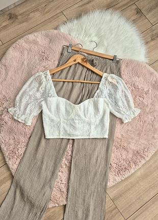Блуза топ мереживний жіночий boohoo