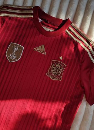 Коллекционная футболка сборной испании adidas 2011/12 (fifa world champions 2010) / оригинал s. made in thailand