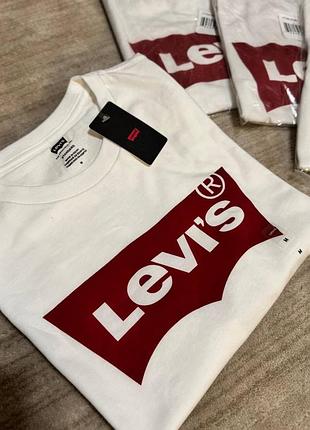Футболка levi’s xl