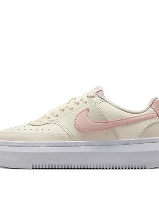 Кросівки жіночі nike w court vision alta dz5394-108