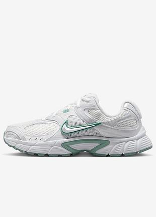 Кросівки жіночі nike v5 rnr (hq7901-106)