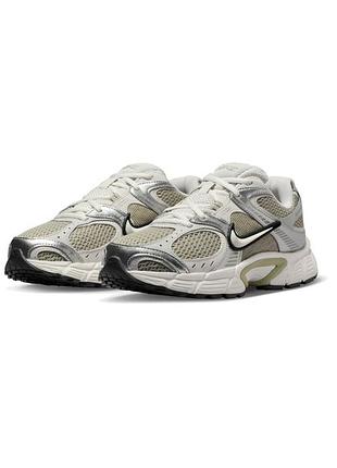 Кросівки жіночі nike w v5 rnr (hq7901-301)