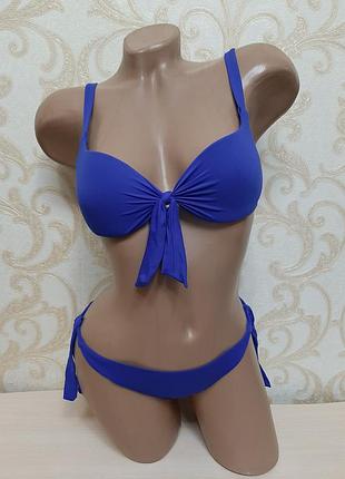 Гарний яскравий купальник calzedonia