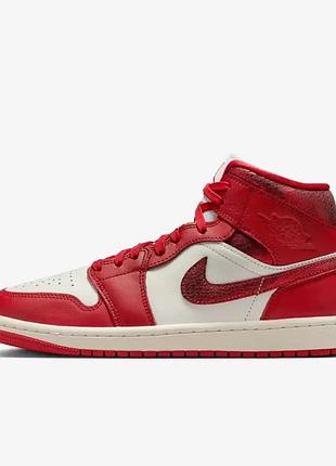 Жіночі кросівки wmns air jordan 1 mid se hj9337-106