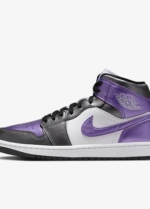 Жіночі кросівки wmns air jordan 1 mid se hj5911-105