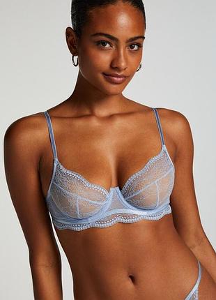 Бюст з м'якою чашкою на кісточці hunkemoller 80d 85b