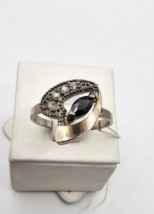 Кольцо серебряное с золотой пластиной и кубическим цирконием 18,5 2,95 г