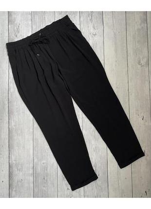 Штаны zara l(12), пот по резинке 43-53 см мах, поб 59 см, длина 97 см, шаговый шов 71 см, ширина штанишки по низу 17 см, материал плотный шифон
