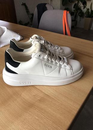Шкіряні кросівки guess elbina
