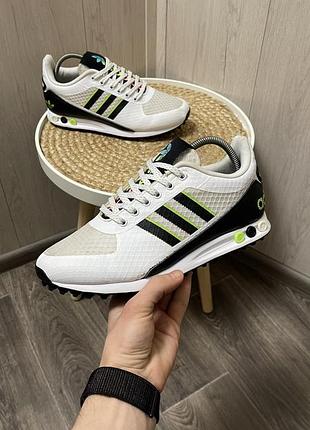 Чоловічі кросівки adidas la trainer 40р.