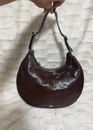 Трендова перфорована міні-сумка хобо mango half-moon pocket bag 🇪🇸