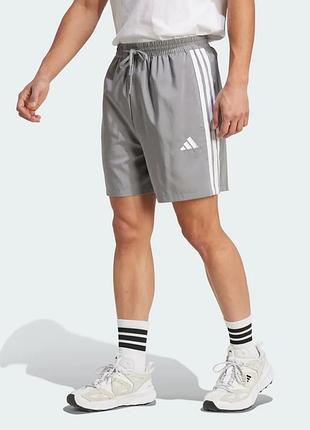 Мужские шорты adidas