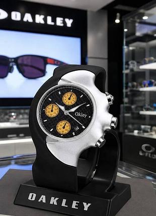 Годинник oakley