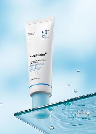 Зволожувальна сонцезахисна сироватка для звуження пор medicube zero pore moisture sun serum 50 мл