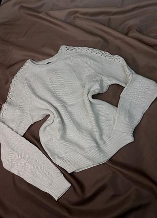 Вʼязаний светр