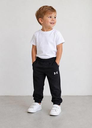 Брюки спортивні чорні under armour 3-4 роки