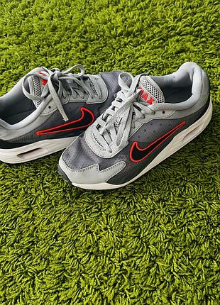 Кросівки nike