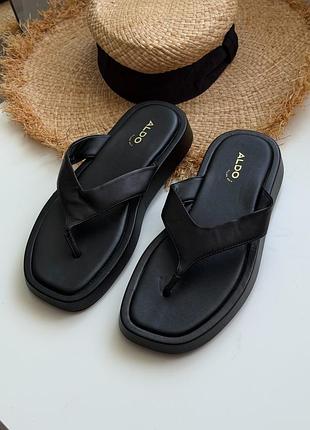 Чорні шкіряні вʼєтнамка від aldo