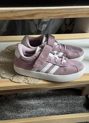 Кросівки adidas vi court 31р устілка 20см