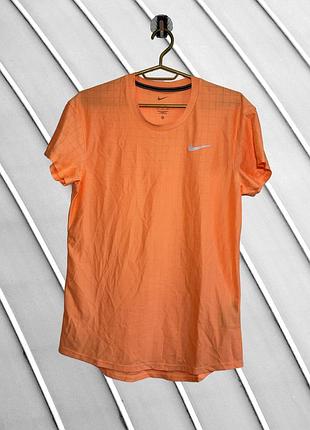 Мужская персиковая футболка nike s оригинал найк хлопковая спортивная футболка розовая футболка с логотипом 44 46