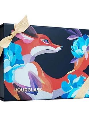 Подарункове пакування hourglass  ambient lighting unlocked fox