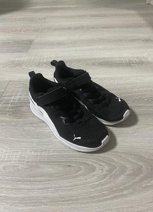 Кросівки puma  33р