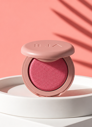 Ilia 
soft focus blurring blush - talc-free powder blush рум'яна.